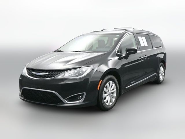 2018 Chrysler Pacifica Touring-L