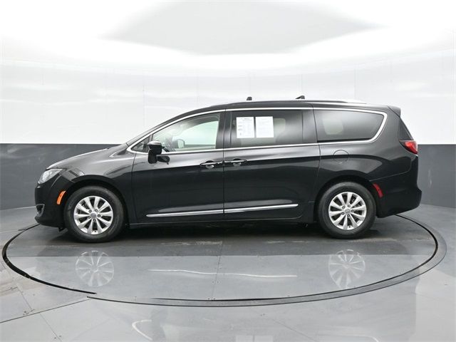 2018 Chrysler Pacifica Touring-L