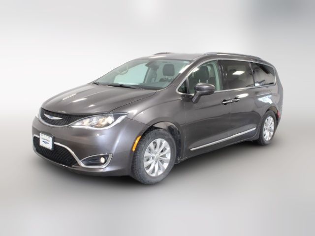 2018 Chrysler Pacifica Touring-L