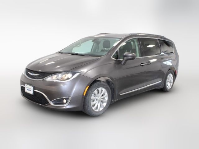 2018 Chrysler Pacifica Touring-L