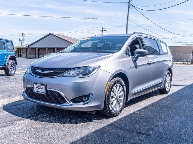 2018 Chrysler Pacifica Touring-L