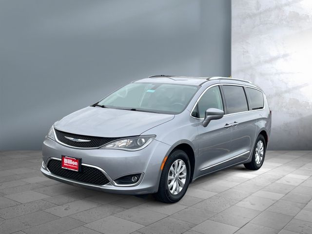 2018 Chrysler Pacifica Touring-L