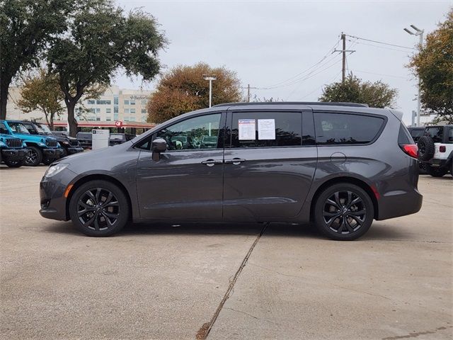 2018 Chrysler Pacifica Touring-L