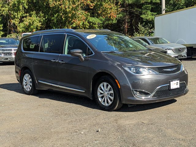 2018 Chrysler Pacifica Touring-L