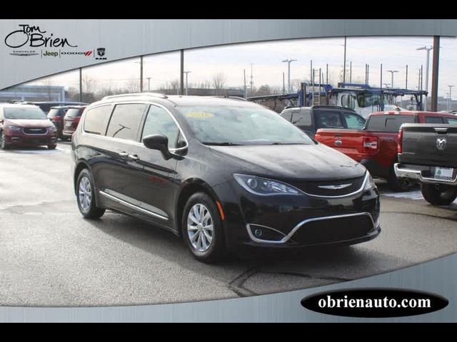 2018 Chrysler Pacifica Touring-L