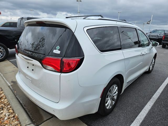 2018 Chrysler Pacifica Touring-L