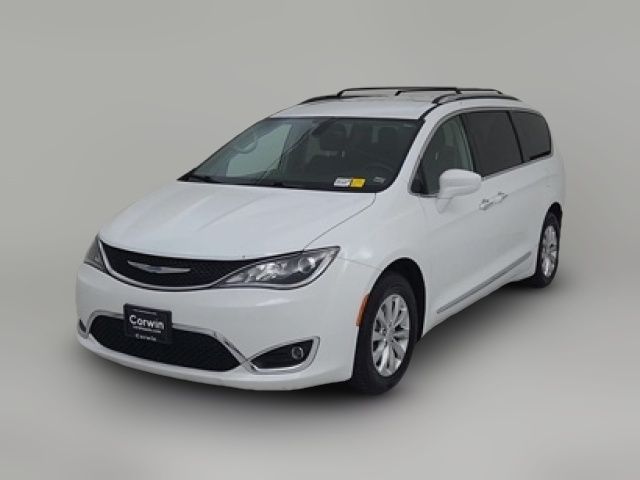 2018 Chrysler Pacifica Touring-L