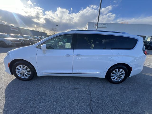 2018 Chrysler Pacifica Touring-L