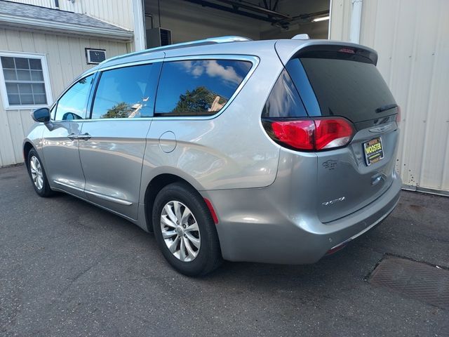 2018 Chrysler Pacifica Touring-L