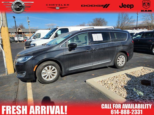 2018 Chrysler Pacifica Touring-L