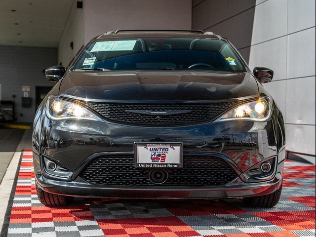 2018 Chrysler Pacifica Touring-L