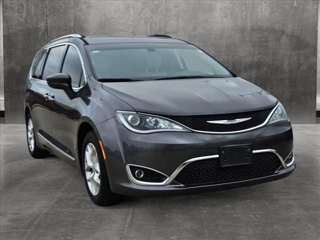 2018 Chrysler Pacifica Touring-L