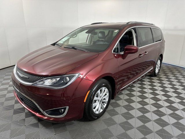 2018 Chrysler Pacifica Touring-L