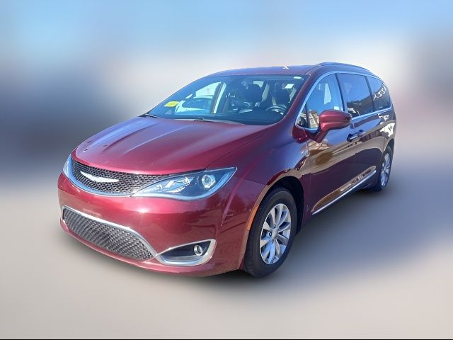 2018 Chrysler Pacifica Touring-L