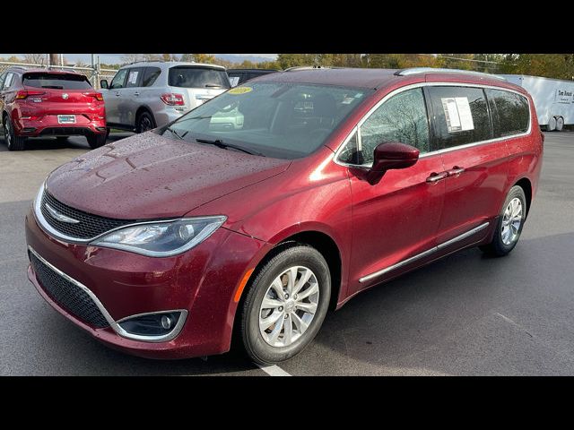 2018 Chrysler Pacifica Touring-L