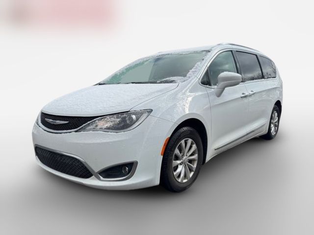 2018 Chrysler Pacifica Touring-L