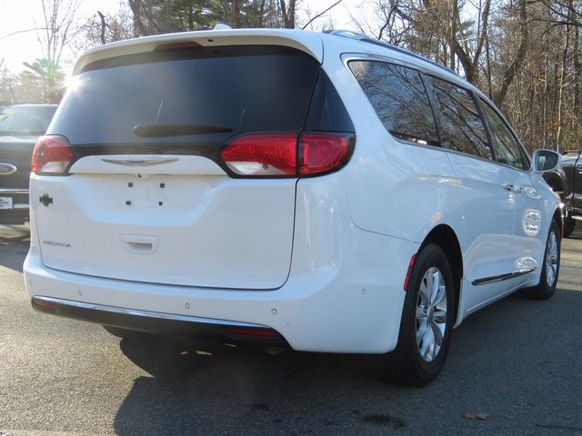 2018 Chrysler Pacifica Touring-L