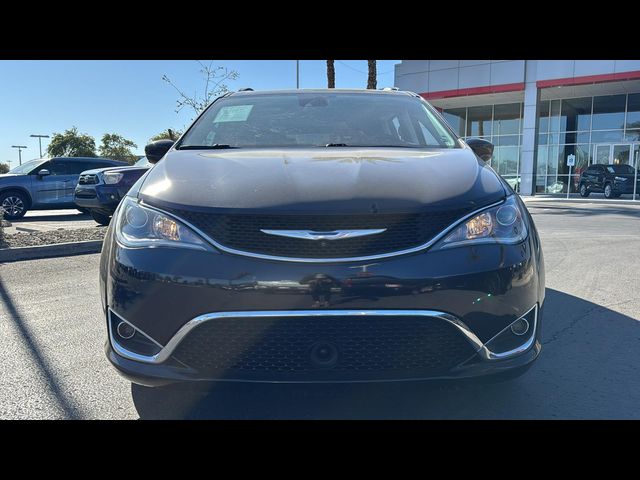 2018 Chrysler Pacifica Touring-L