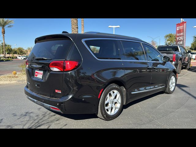 2018 Chrysler Pacifica Touring-L