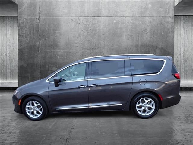 2018 Chrysler Pacifica Touring-L