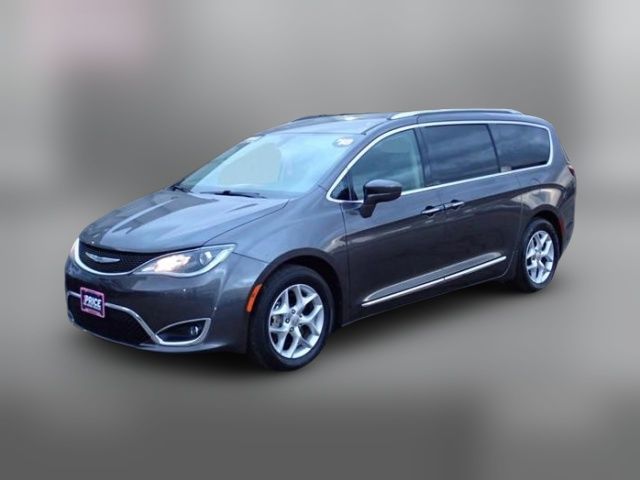 2018 Chrysler Pacifica Touring-L