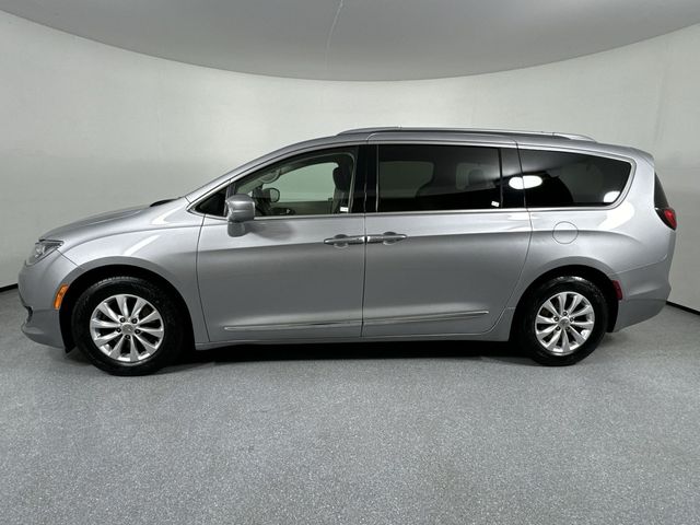 2018 Chrysler Pacifica Touring-L