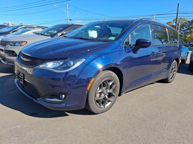 2018 Chrysler Pacifica Touring-L