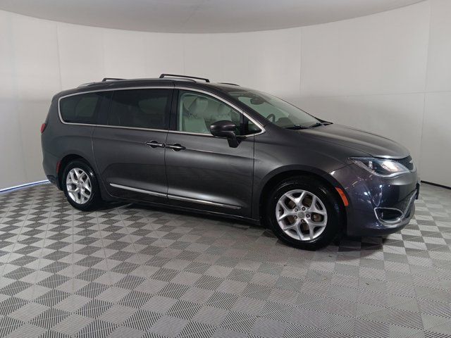 2018 Chrysler Pacifica Touring-L