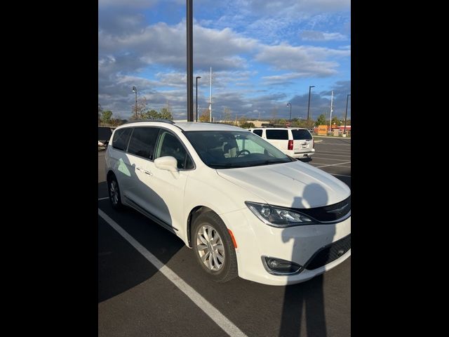 2018 Chrysler Pacifica Touring-L