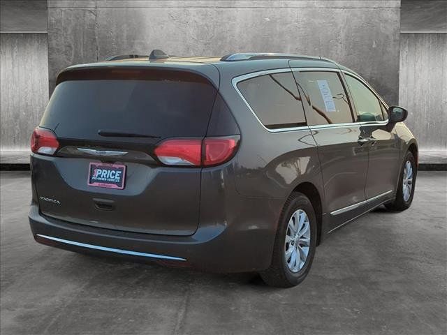 2018 Chrysler Pacifica Touring-L