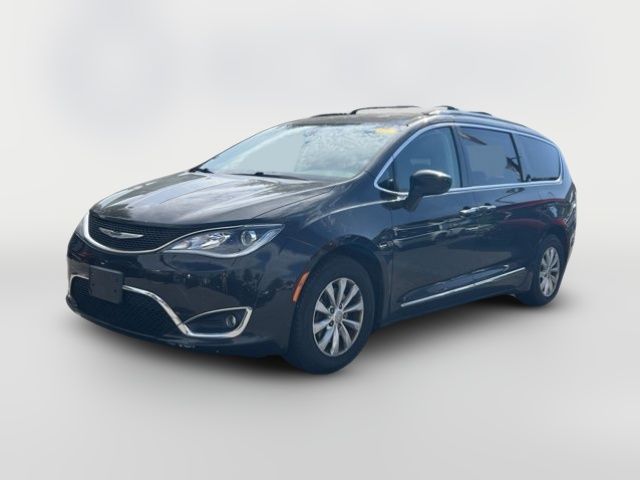 2018 Chrysler Pacifica Touring-L