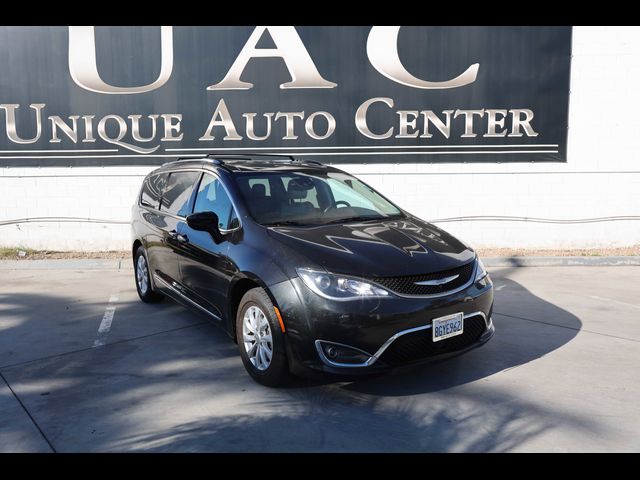 2018 Chrysler Pacifica Touring-L