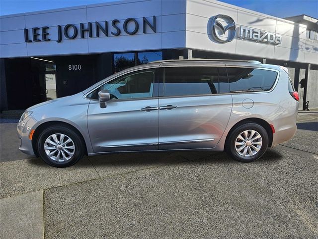 2018 Chrysler Pacifica Touring-L