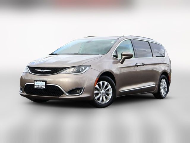 2018 Chrysler Pacifica Touring-L