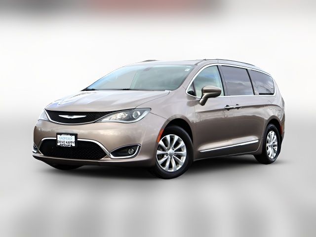 2018 Chrysler Pacifica Touring-L