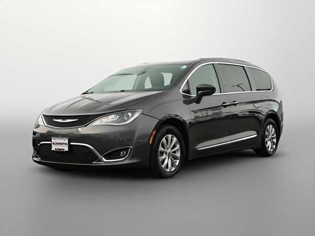 2018 Chrysler Pacifica Touring-L