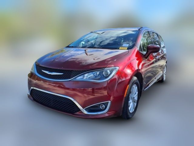 2018 Chrysler Pacifica Touring-L