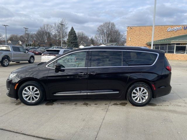 2018 Chrysler Pacifica Touring-L