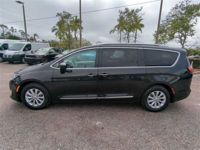 2018 Chrysler Pacifica Touring-L