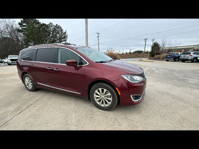 2018 Chrysler Pacifica Touring-L