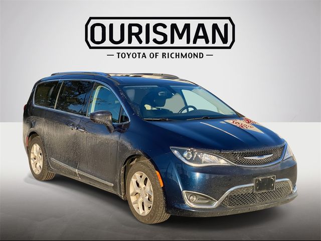 2018 Chrysler Pacifica Touring-L