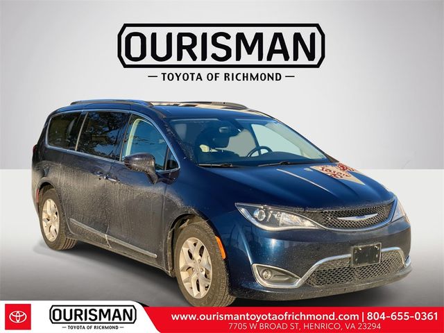 2018 Chrysler Pacifica Touring-L