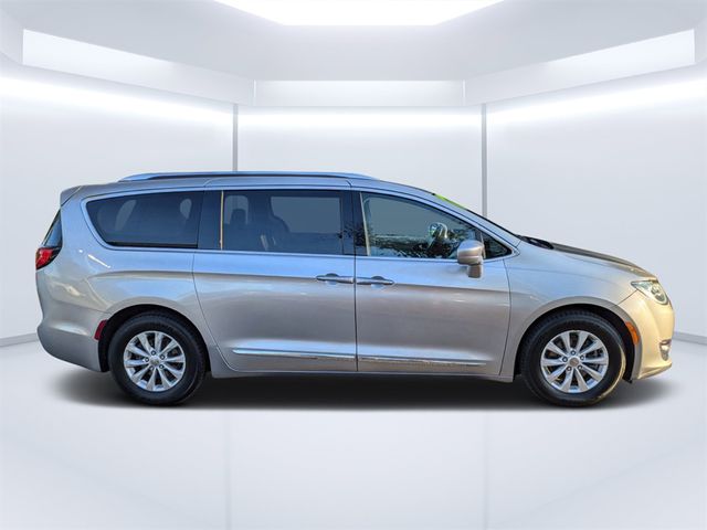 2018 Chrysler Pacifica Touring-L