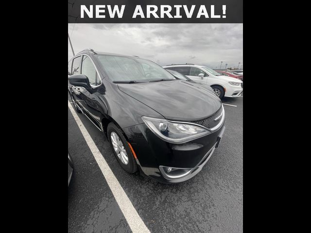 2018 Chrysler Pacifica Touring-L