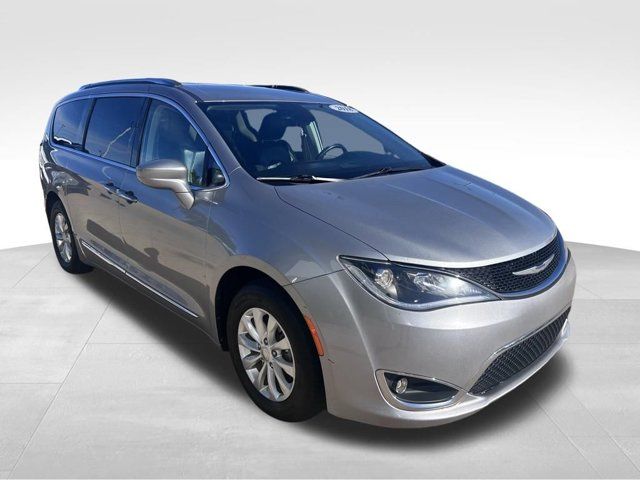 2018 Chrysler Pacifica Touring-L