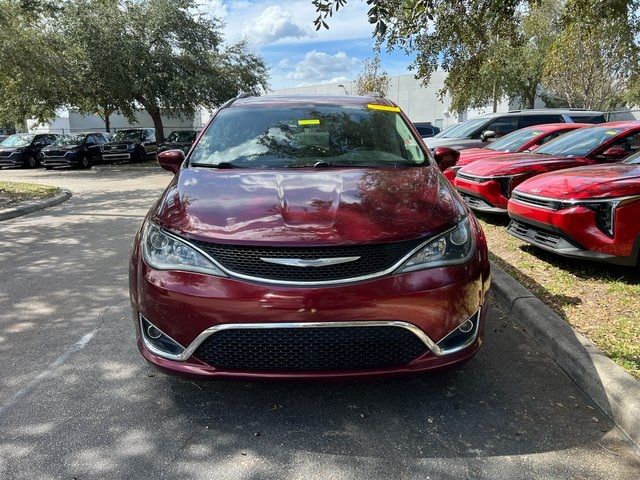 2018 Chrysler Pacifica Touring-L