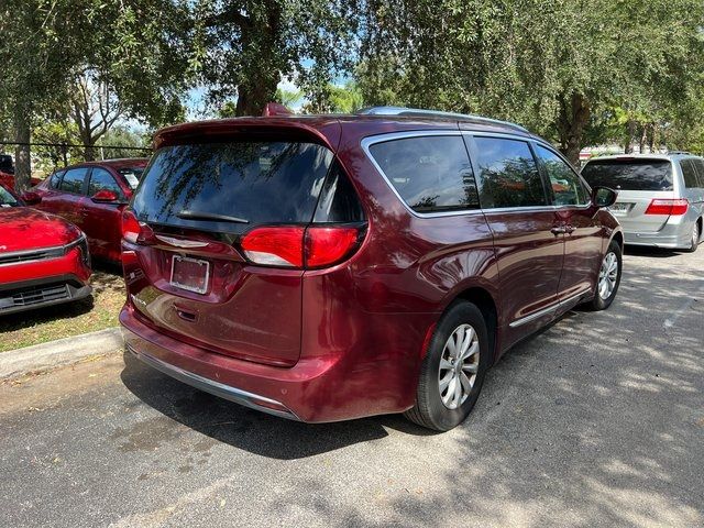 2018 Chrysler Pacifica Touring-L