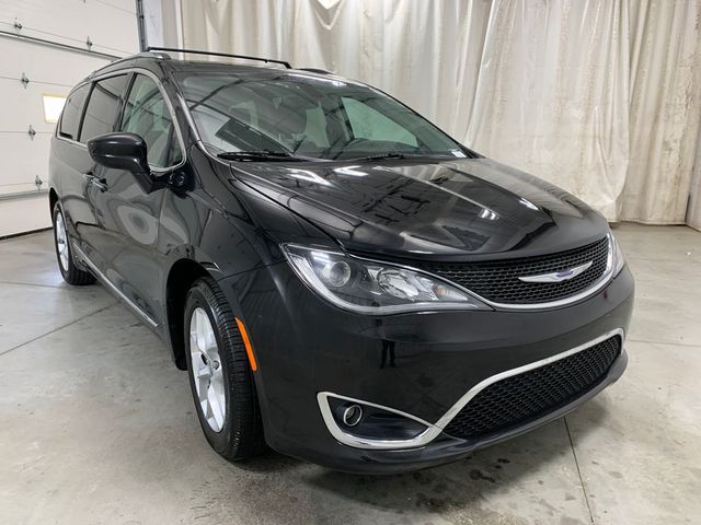 2018 Chrysler Pacifica Touring-L