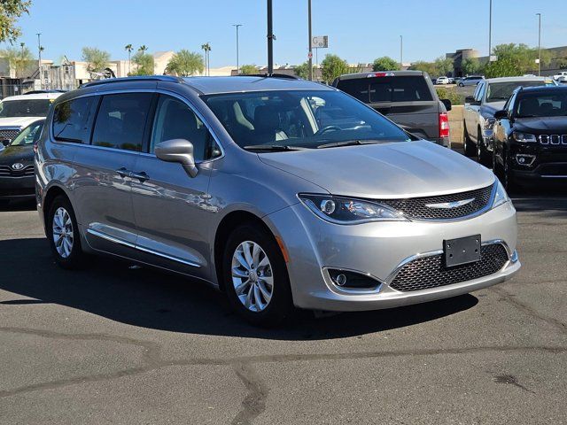 2018 Chrysler Pacifica Touring-L