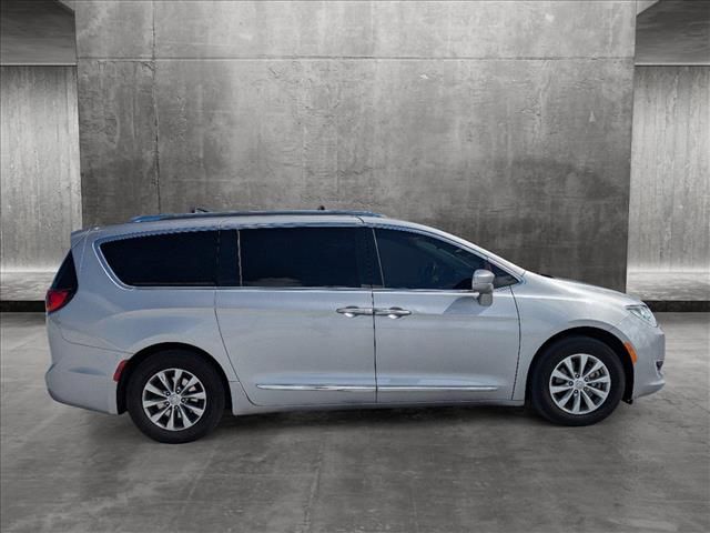 2018 Chrysler Pacifica Touring-L